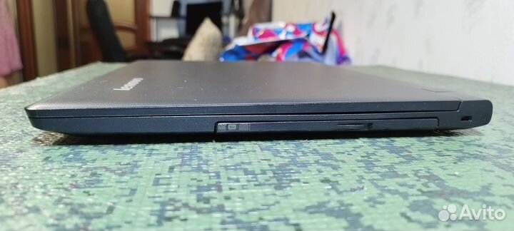 Ноутбук Lenovo B50-10 с новым SSD 256 гб