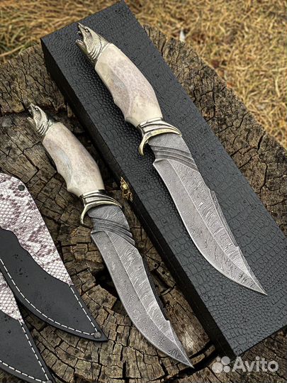 Нож из дамасской стали
