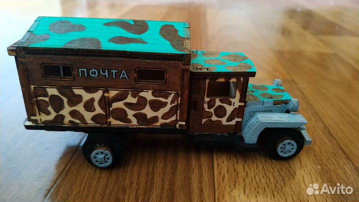 Модель автомобиля амо-Ф-15