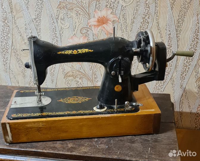 Швейная машинка