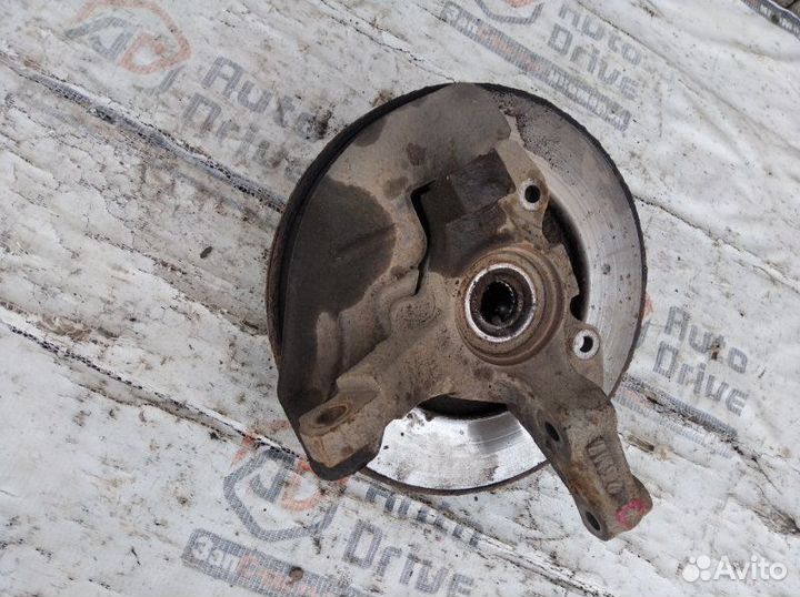 Кулак поворотный передний правый Fiat Albea 1.4