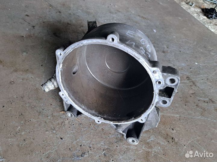 Корпус генератора на BMW E65 E66