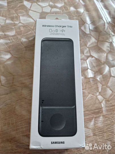 Беспроводное зарядное устройство Samsung