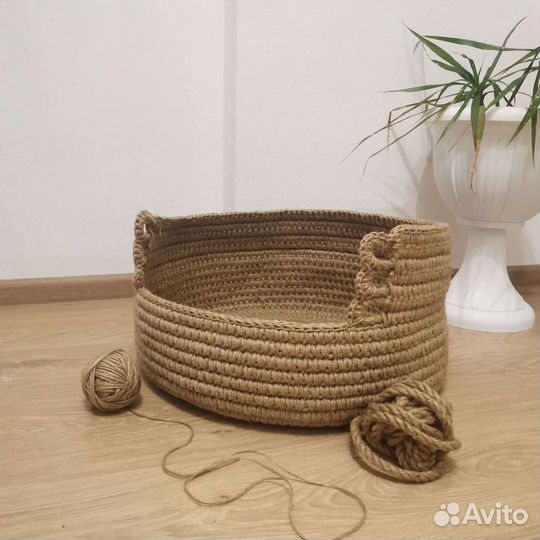 Корзинка из джута