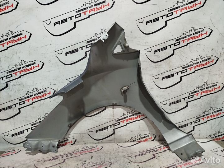 Крыло mazda demio mazda2 DE DE3AS DE3FS DE5FS dejfs D01G52111B переднее правое серебро, 38P NA6865