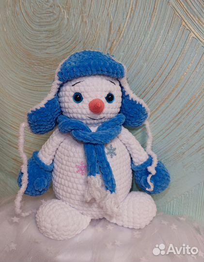 Снеговик плюшевый