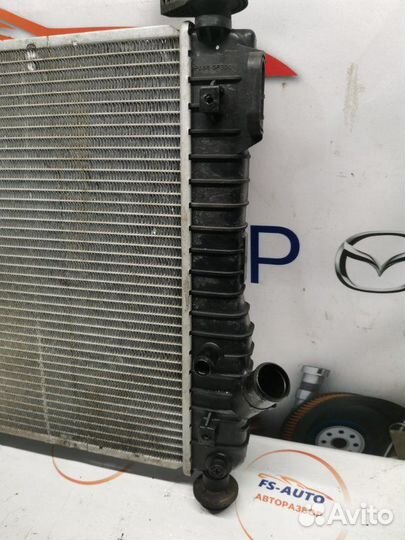 Радиатор охлаждения двигателя Chevrolet Aveo T 255