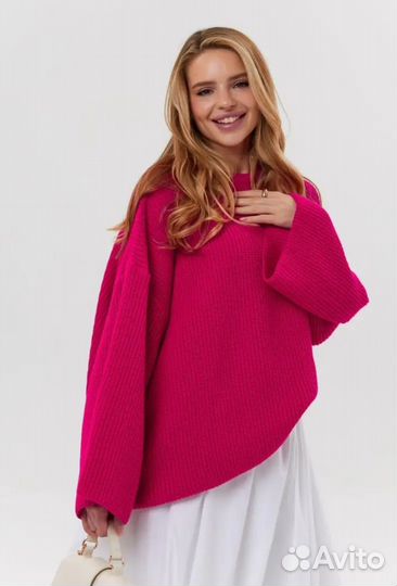 Свитер шерстяной женский