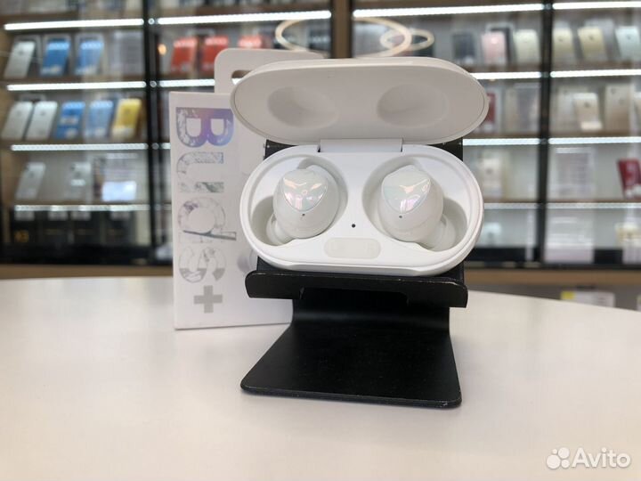 Беспроводные наушники Samsung Buds Plus White