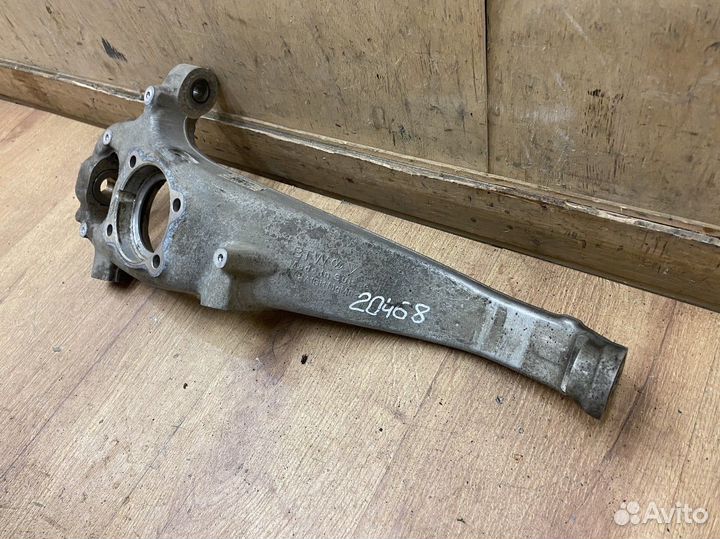 Кулак поворотный передний правый Porsche Cayenne 2