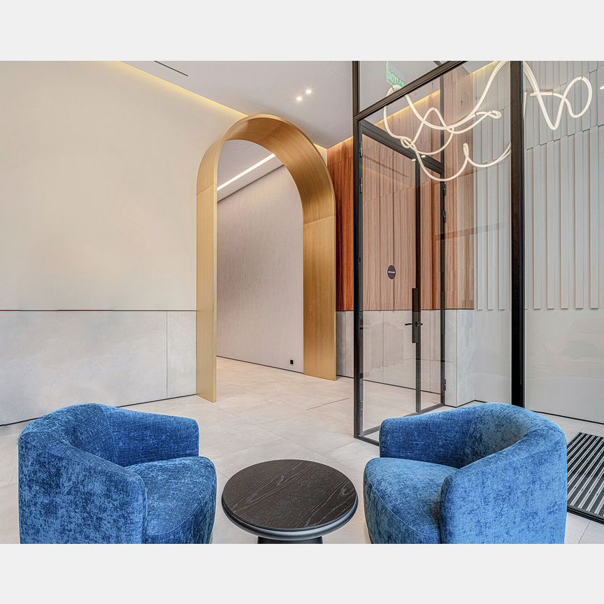 2-к. квартира, 75 м², 17/21 эт.