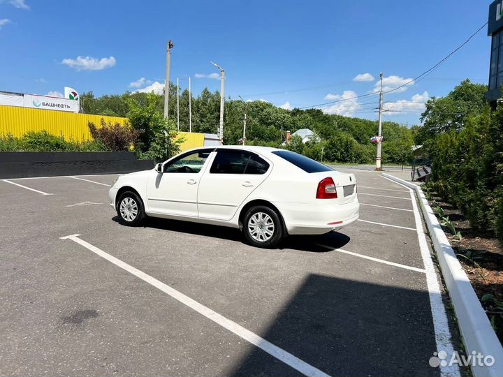 Skoda Octavia 1.6 МТ, 2012, 111 991 км