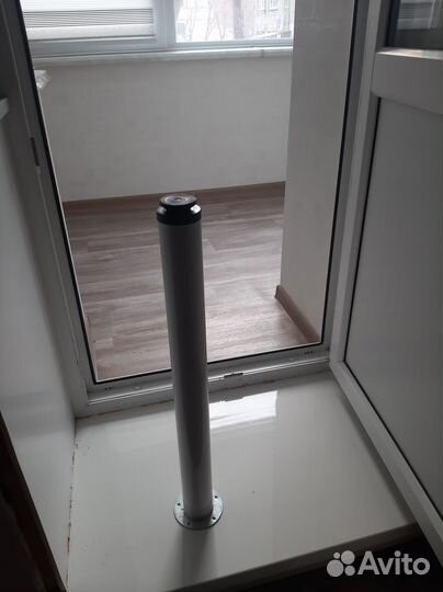 Кухонный стол