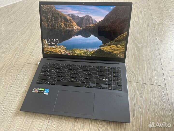 Asus vivobook 15 pro oled