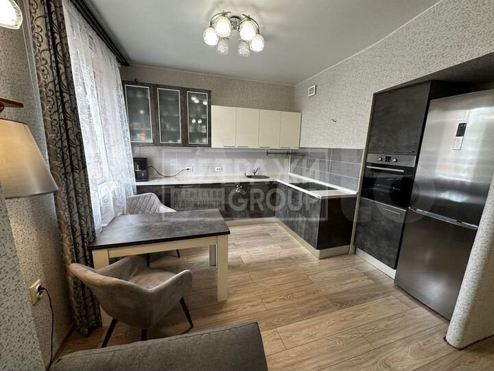 3-к. квартира, 101,4 м², 4/4 эт.