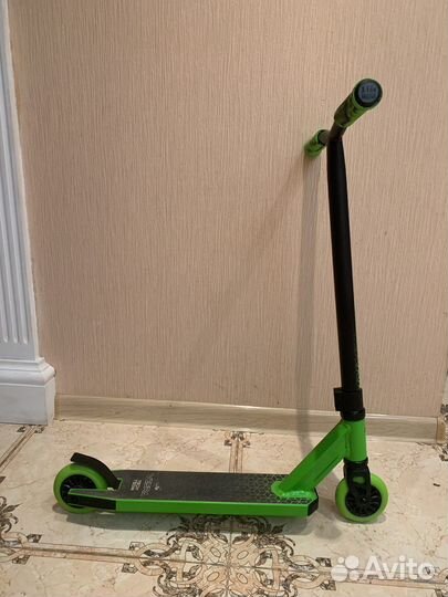 Трюковой самокат vespa