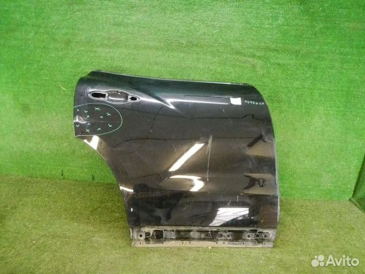 Дверь задняя правая Maserati Levante (2016-н.в.)