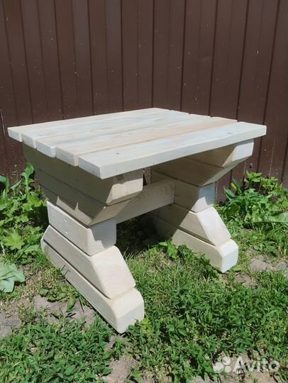 Садовая мебель - табуретка