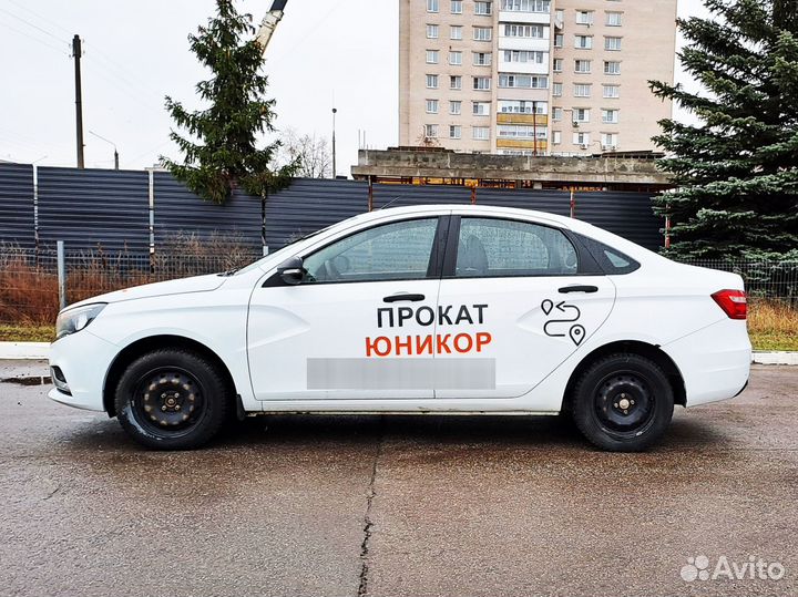 Аренда LADA Vesta от автосалона Юникор