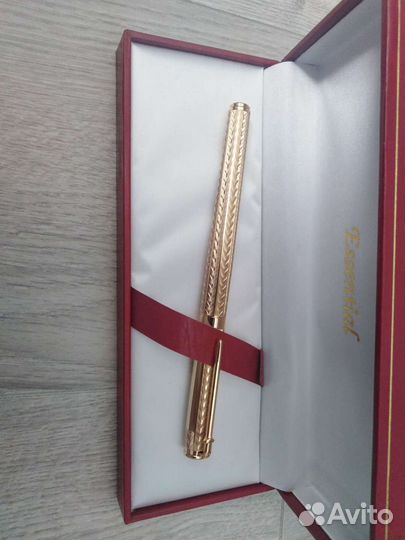 Перьевая ручка