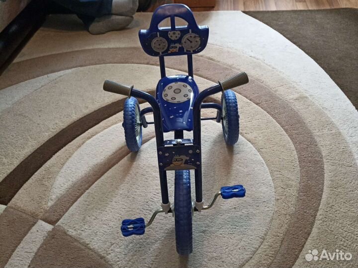 Детский трехколесный велосипед новый
