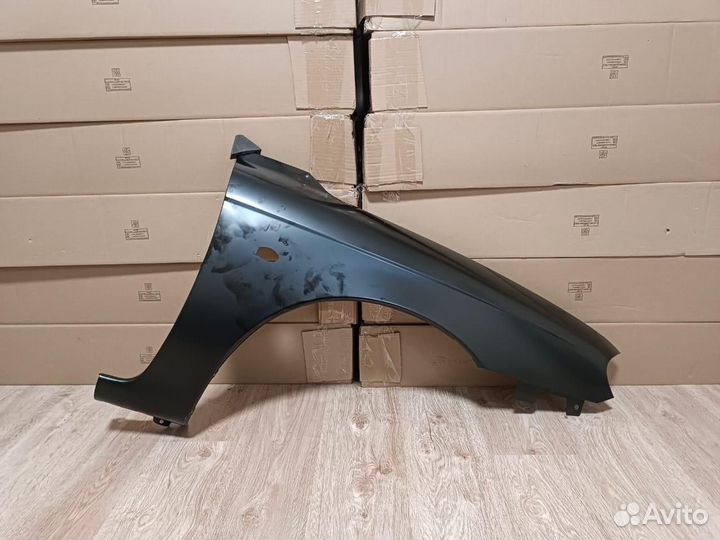 Крыло правое Киа Спектра (Kia Spectra) неокрашен
