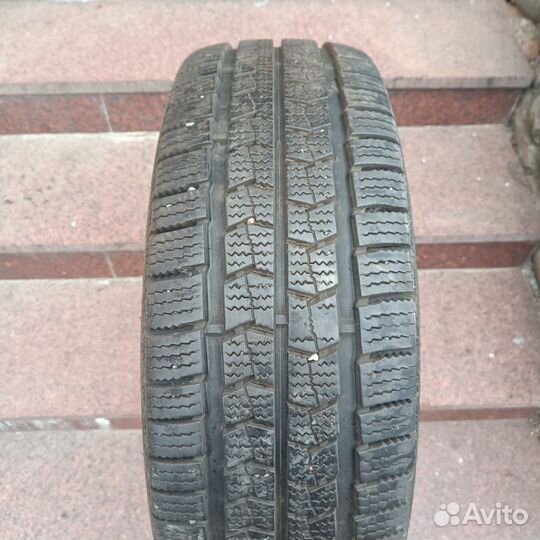 Nexen Winguard WT1 225/70 R16C