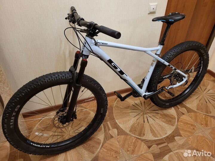 Полуфэтбайк GT Pantera Sport 27.5+