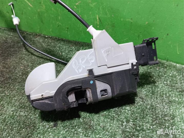 Замок двери передней левой Citroen C5 2009