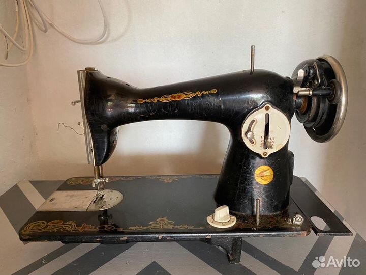 Швейная машина подольск ручная