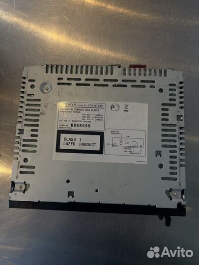Магнитола Sony CDX-GT260