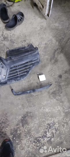 Решётка радиатора логан 2