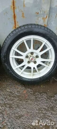 Комплект зимних колес r16 на Шевроле Круз
