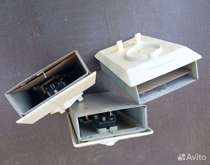 Выключатель СССР для санузла новый