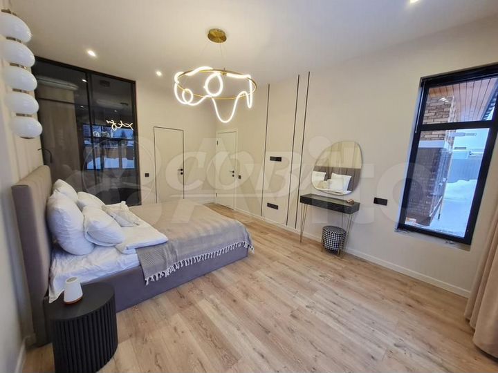 Дом 130 м² на участке 7 сот.