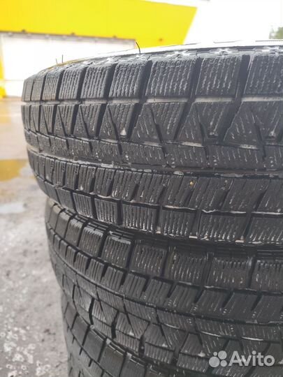 Bridgestone Blizzak Revo GZ 175/70 R14