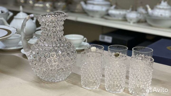 Хрустальный кувшин