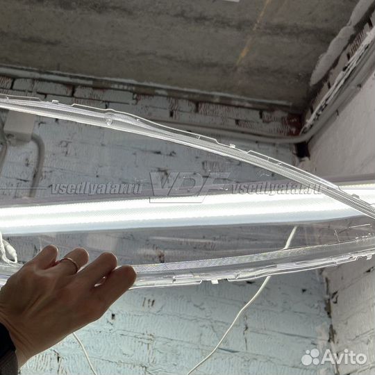 Уцененное стекло для фары Toyota Camry V30 (XV30)