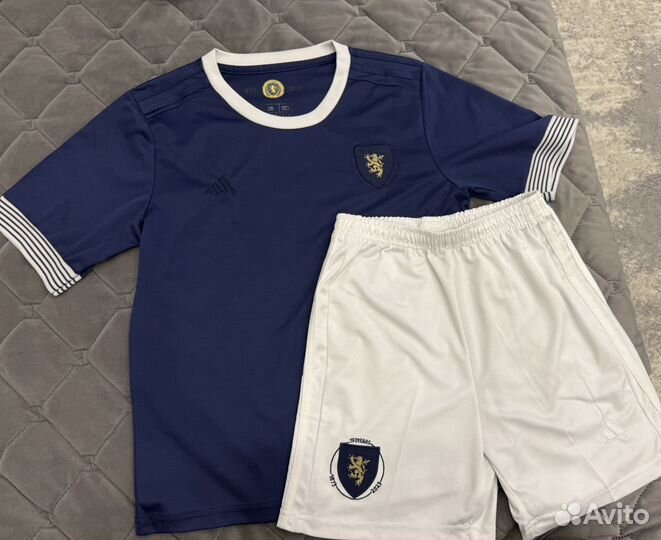 Детская футбольная форма