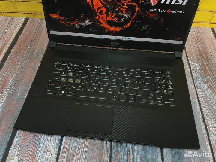 Msi Katana 17 Core i7-12650H RTX 4050 16/512 17.3