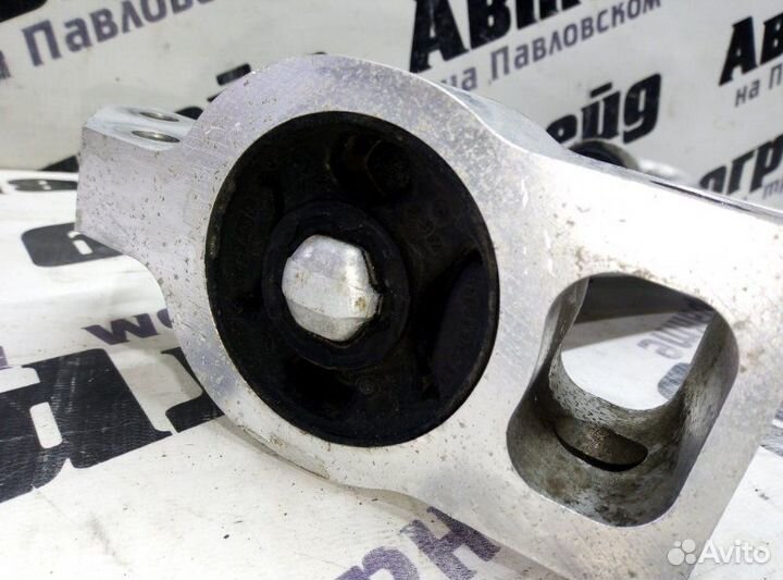 Рычаг передний левый Volkswagen Passat 3C2 BZB