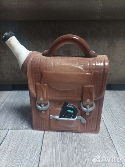 Графин чемодан