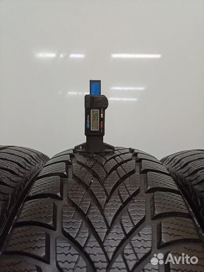 Goodyear UltraGrip Ice 2 215/65 R16