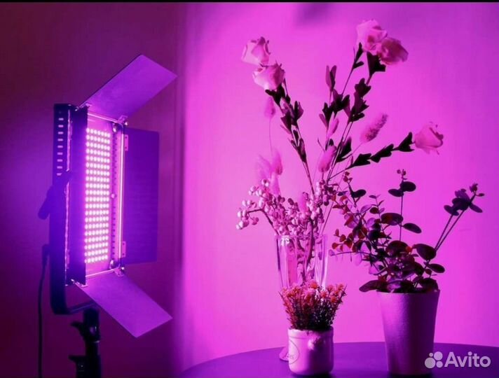 Яркий видеосвет LED Pixel K80 RGB, ярче Neewer 660