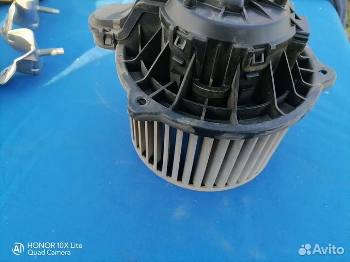 Моторчик печки лада гранта