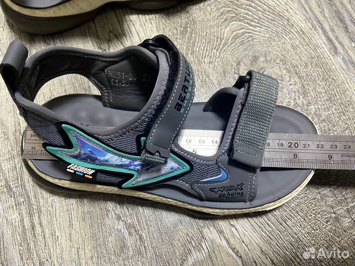 Сандалии детские (длина стельки 22 см)