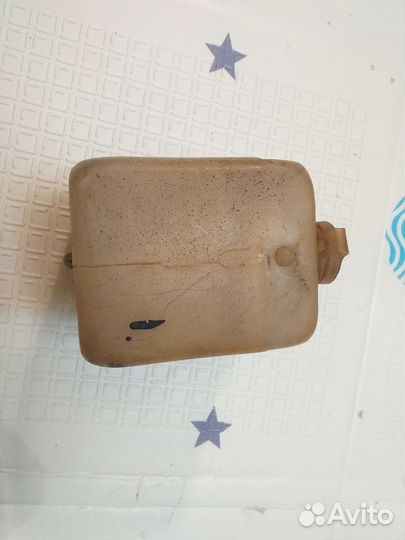 Бачок омывателя