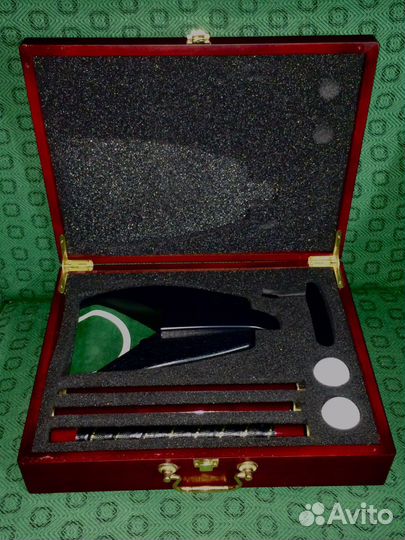 Подарочный мини гольф в деревянном кейсе