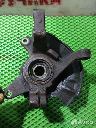 Кулак поворотный правый для kia spectra