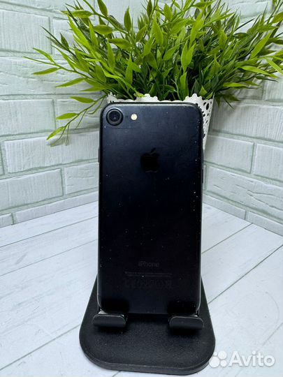 iPhone 7, 128 ГБ